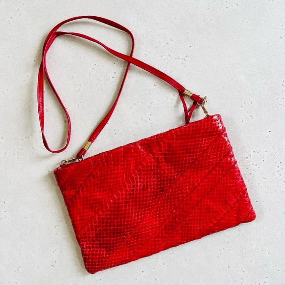 Empress Handbags - Vintage Empress Hong Kong Red Snakeskin Shoulder Bag Purse